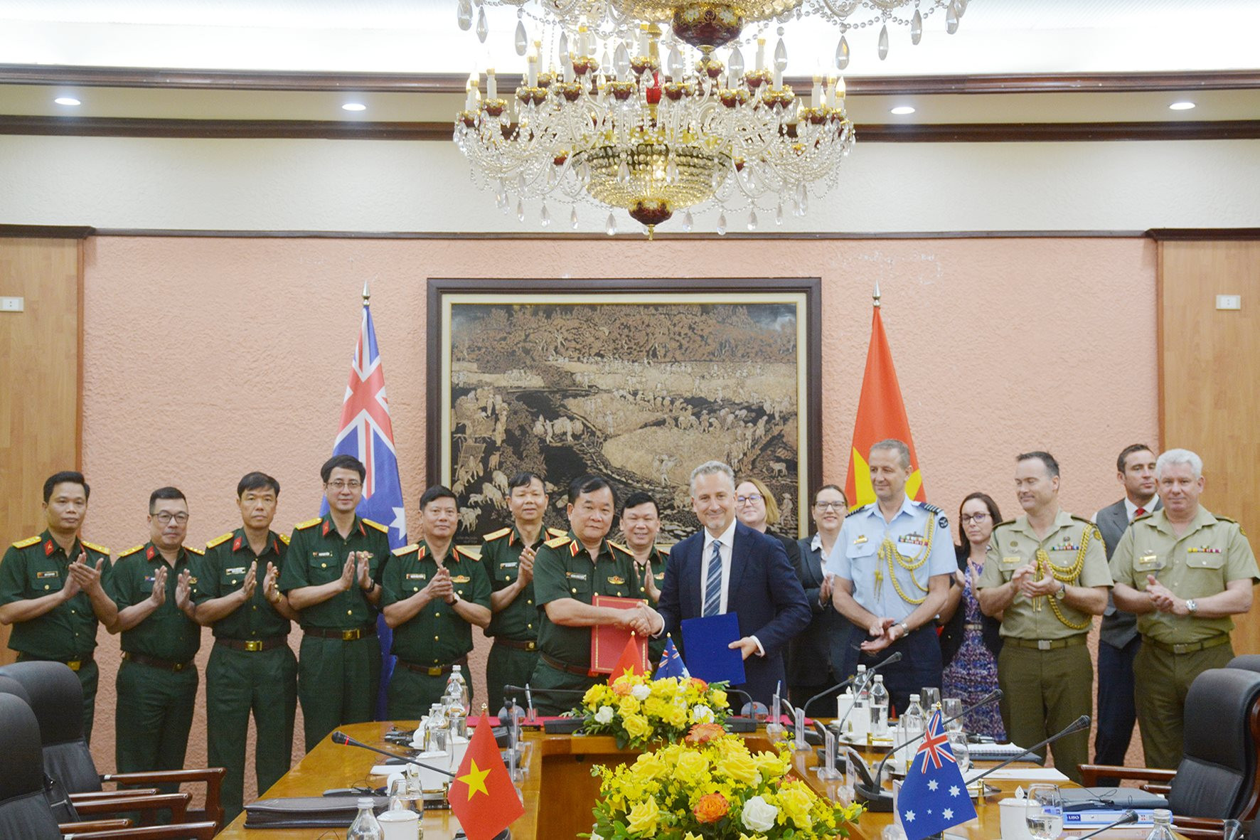 anh-10-dt-qp-vn-australia.jpg