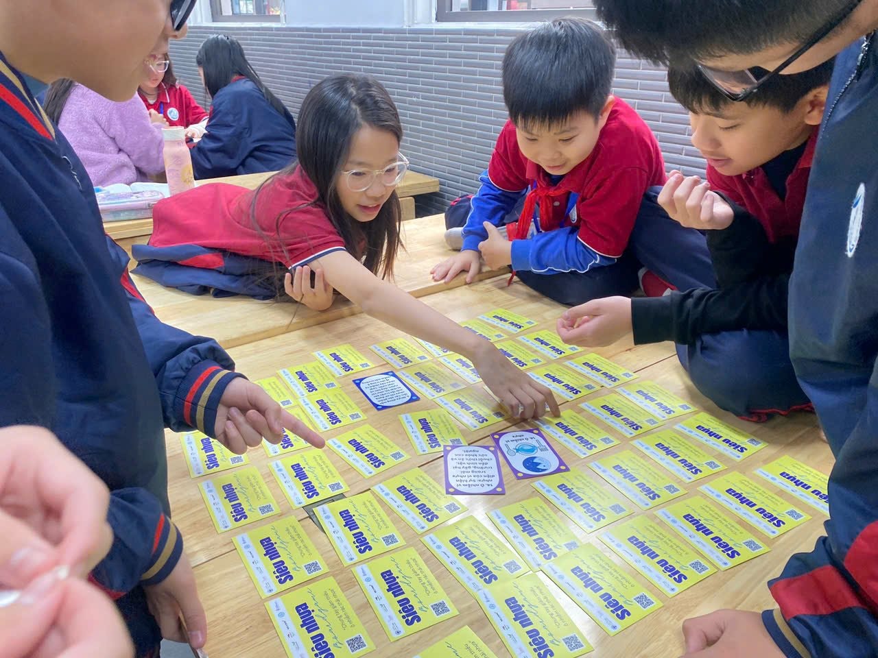 sieu-nhua-boardgame-ha-noi.jpg