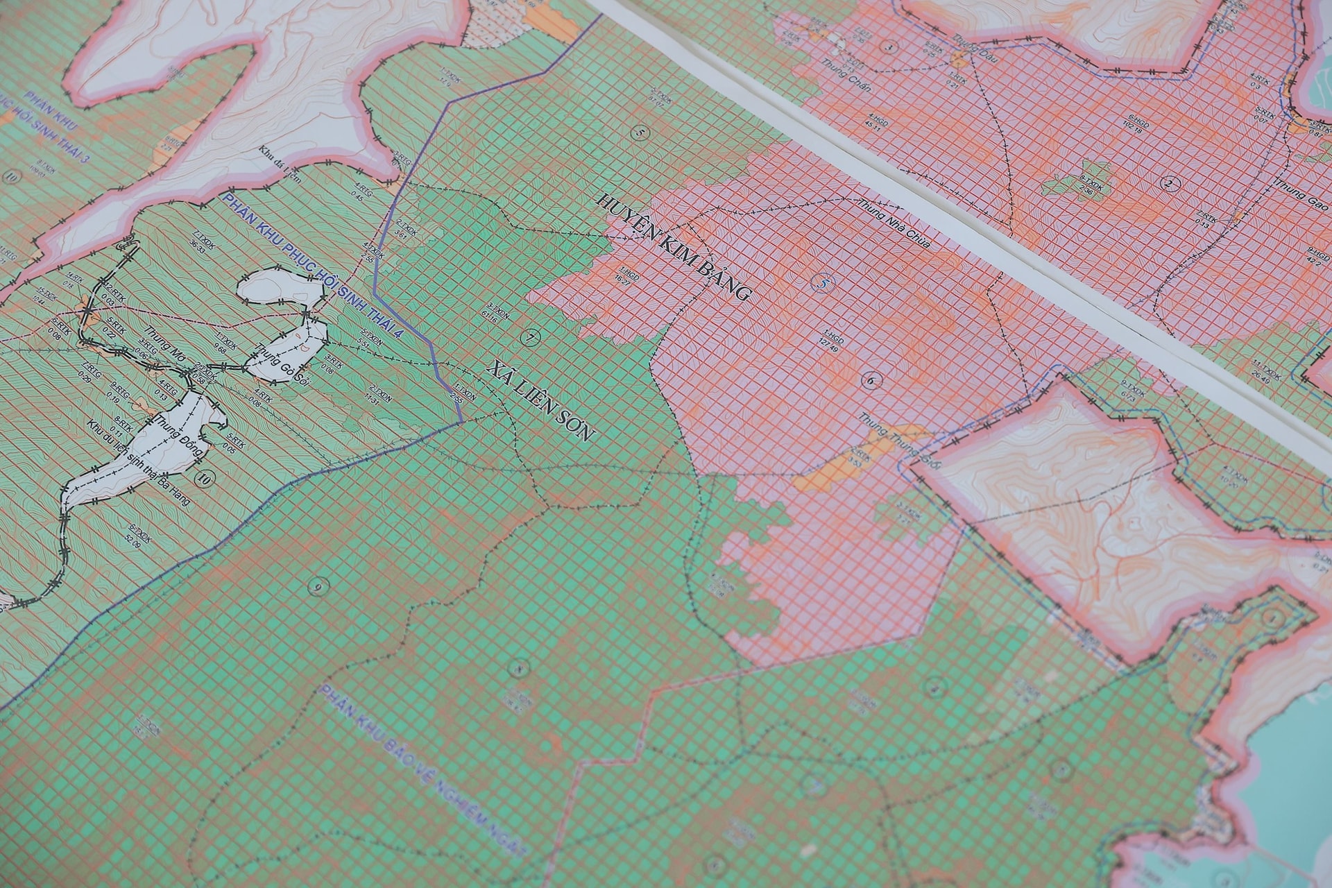 namr0353.jpg
