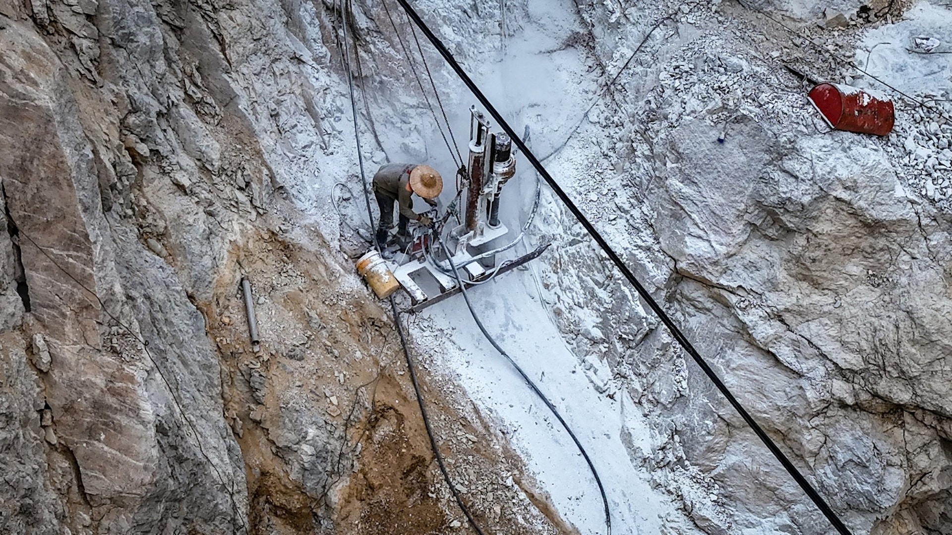 dji_20250523085647_0271_d.jpg