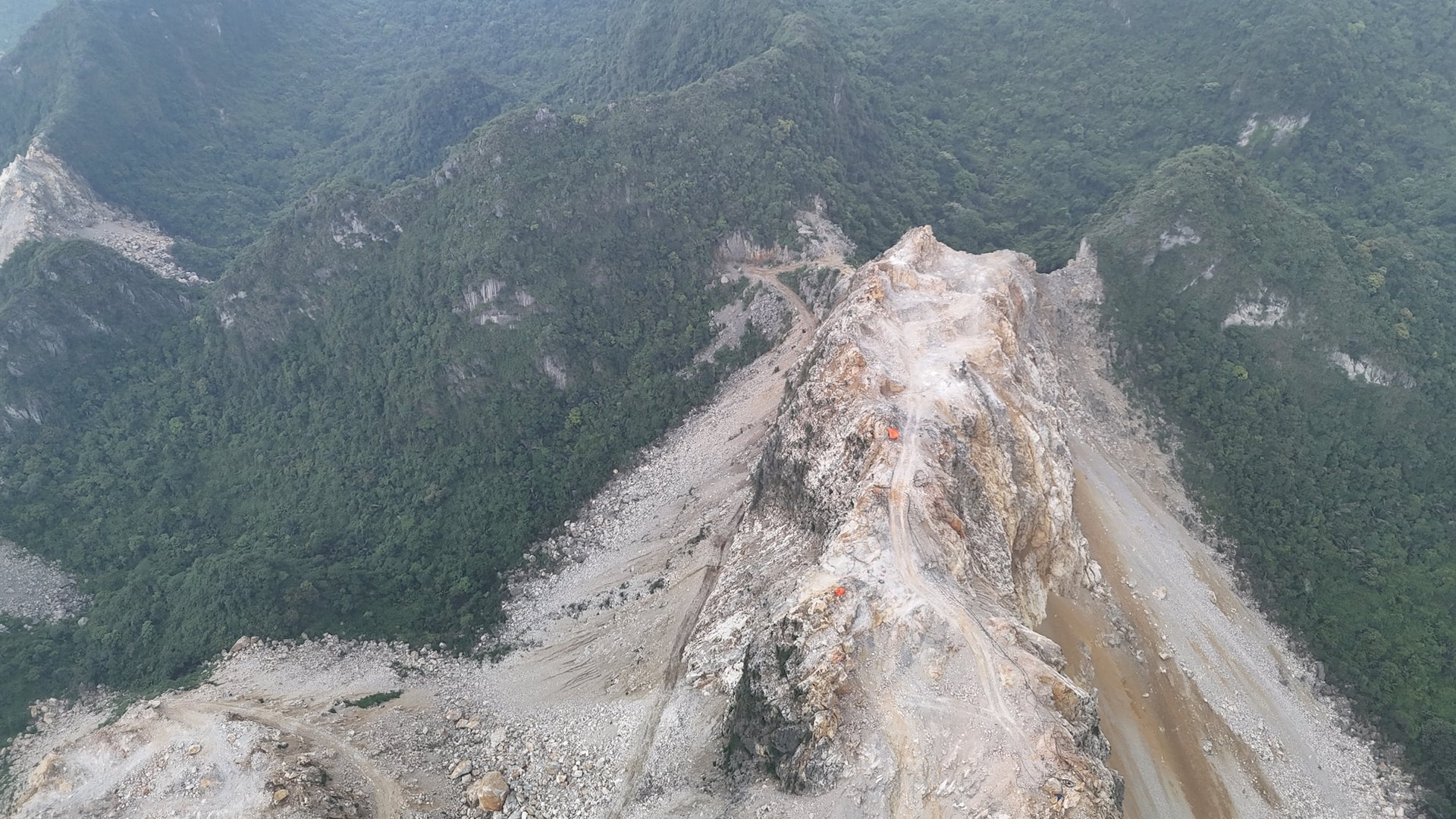 dji_20250517160100_0047_d.jpg