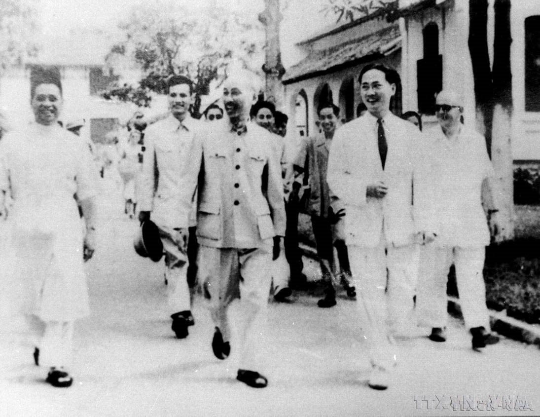 vna_potal_70_nam_ngay_thay_thuoc_viet_nam_2721955_-_2722025_xung_dang_niem_tin_yeu_cua_dang_nha_nuoc_va_nhan_dan_7872487.jpg
