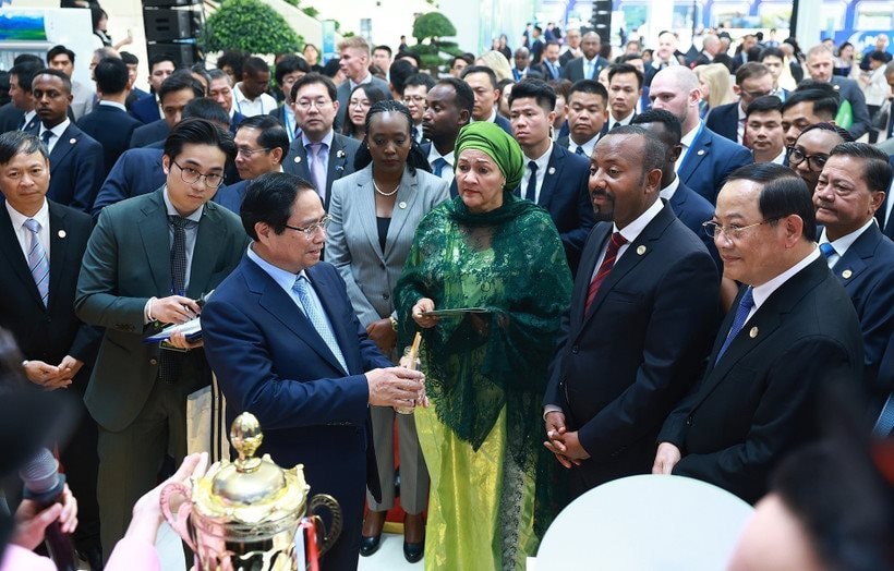 vna-potal-khai-mac-hoi-nghi-thuong-dinh-dien-dan-doi-tac-vi-tang-truong-xanh-va-muc-tieu-toan-cau-lan-thu-tu-7975869.jpg