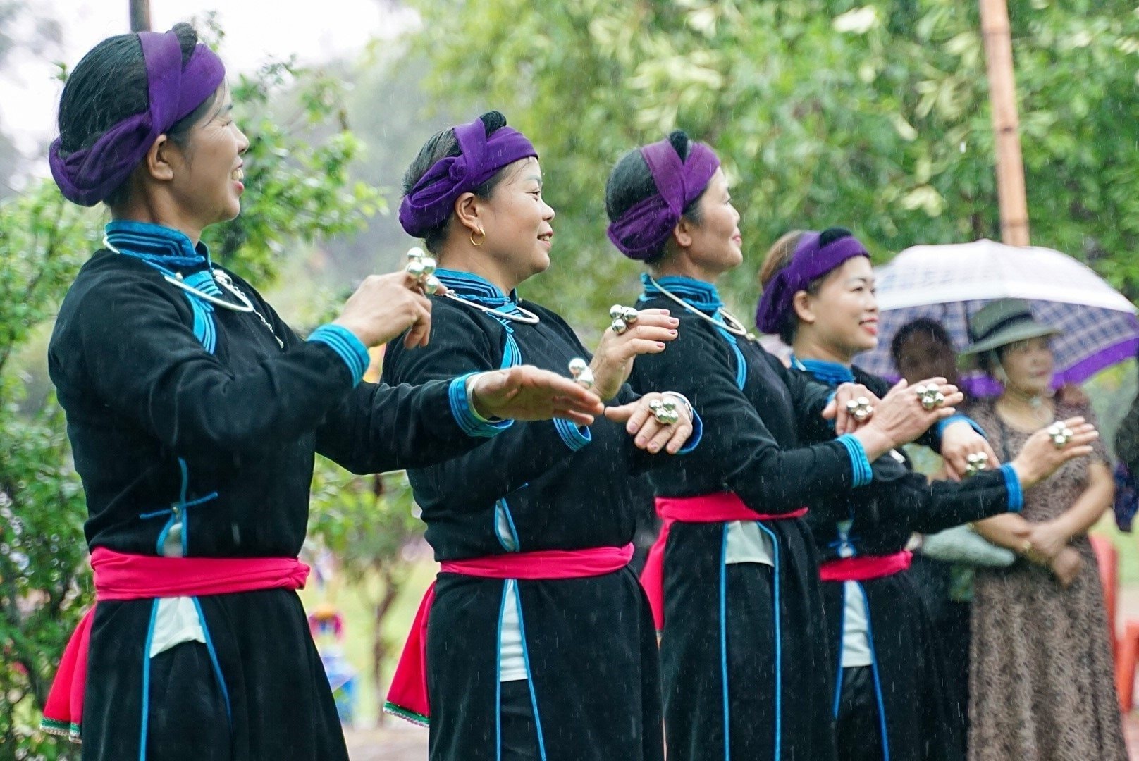 anh-giam-ngheo-13-.jpg