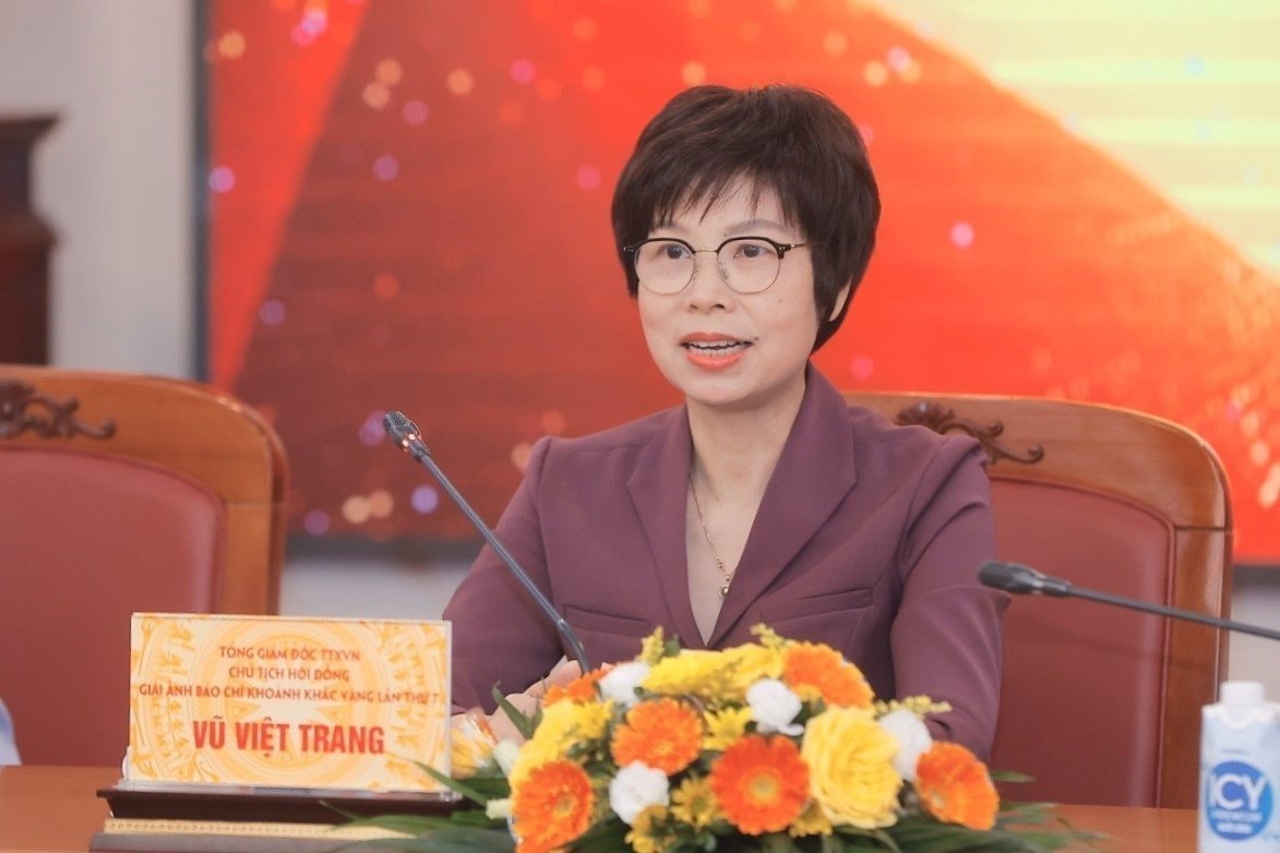 vu_viet_trang_4.jpeg