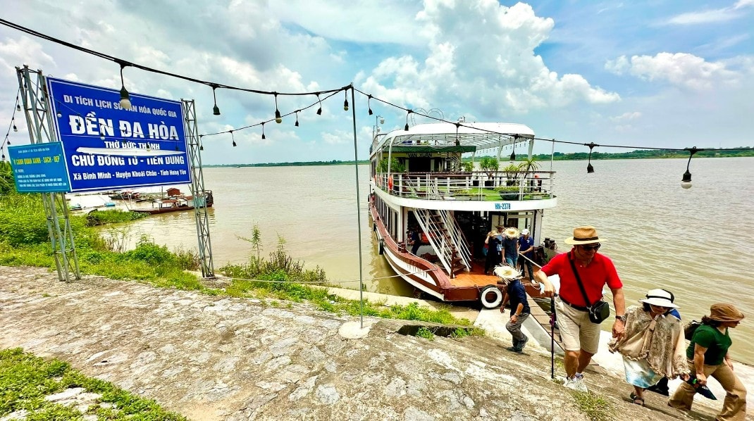 du lich song hong 2 hanoi moi