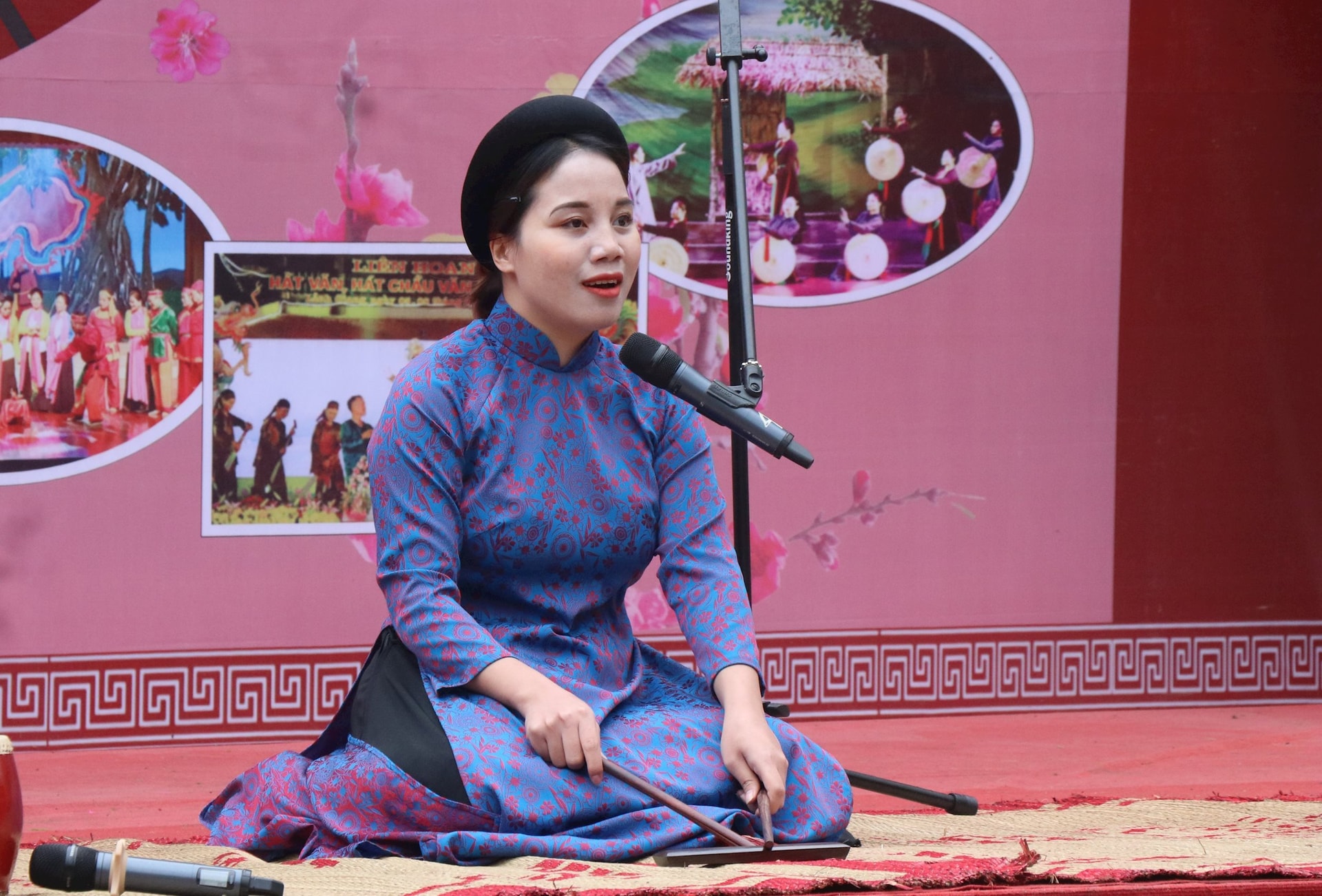 vna_potal_trinh_dien_nghe_thuat_dan_gian_truyen_thong_tai_chua_phat_tich_7240207.jpg
