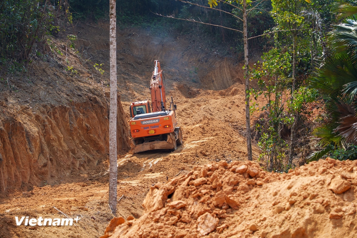 vnp-2026-02-24-kiemtra-truong-li (4)