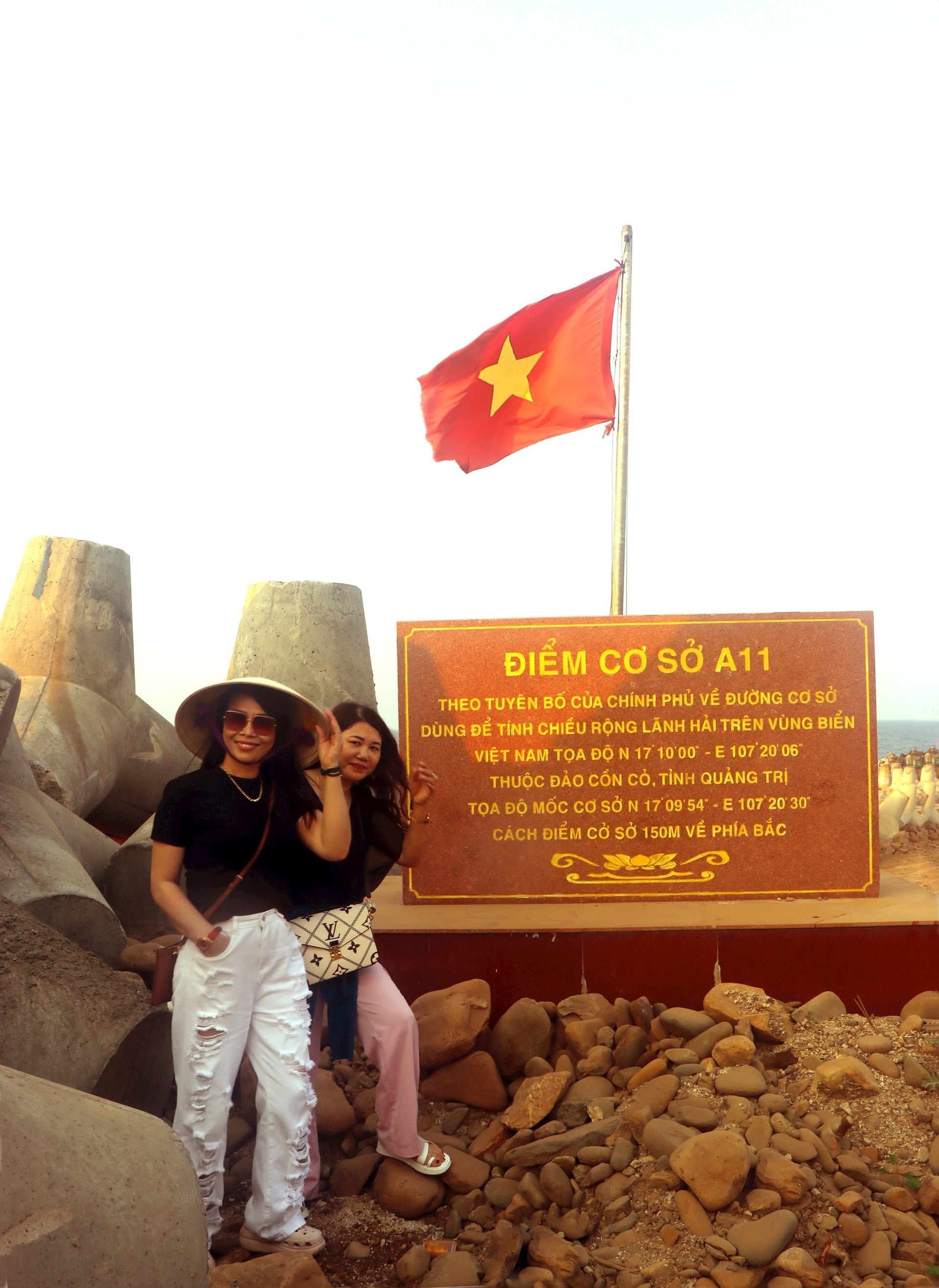 vna_potal_dinh_vi_huong_phat_trien_ben_vung_cho_du_lich_dao_con_co_8701603.jpg