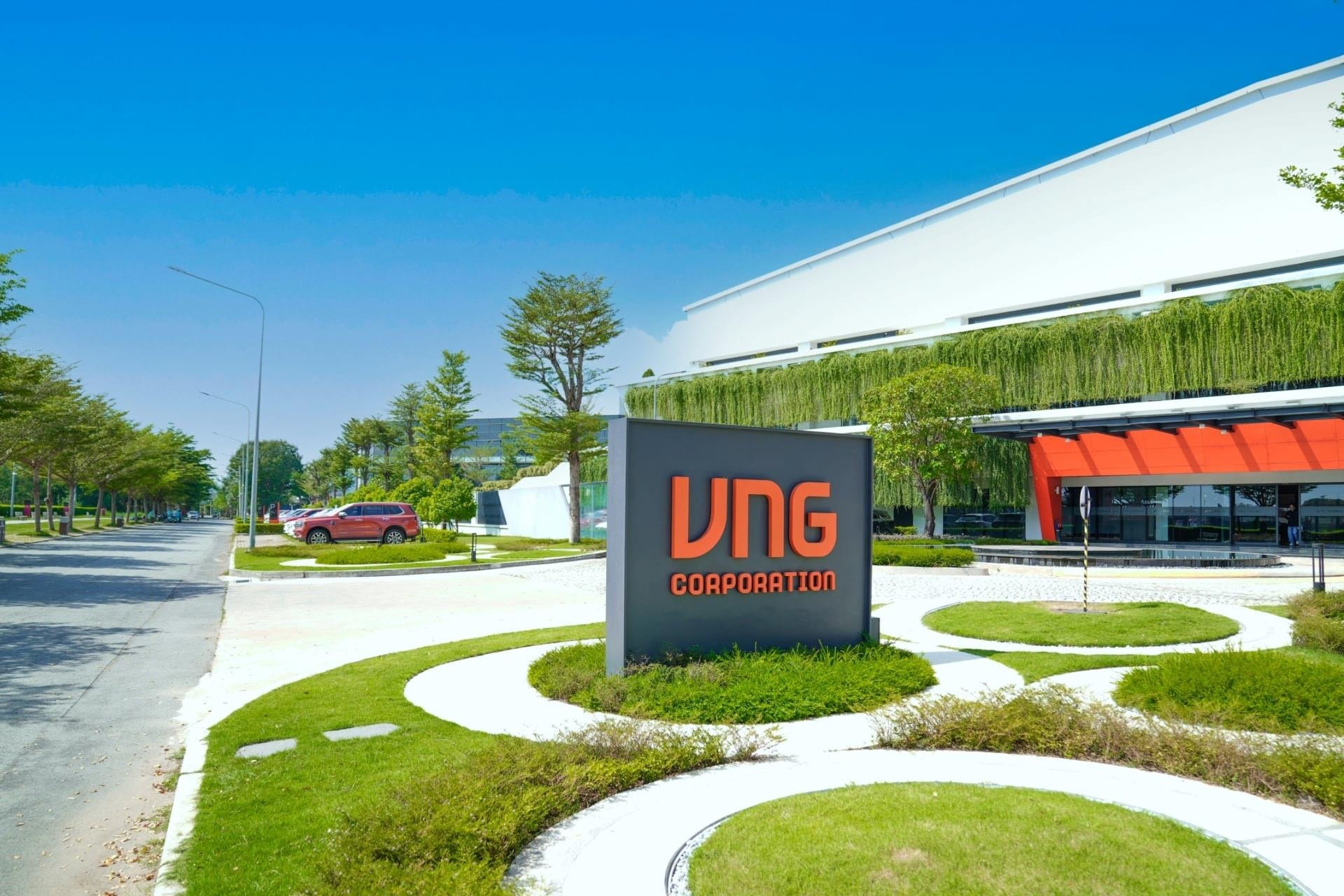 1-vng-campus-1602(1).jpg