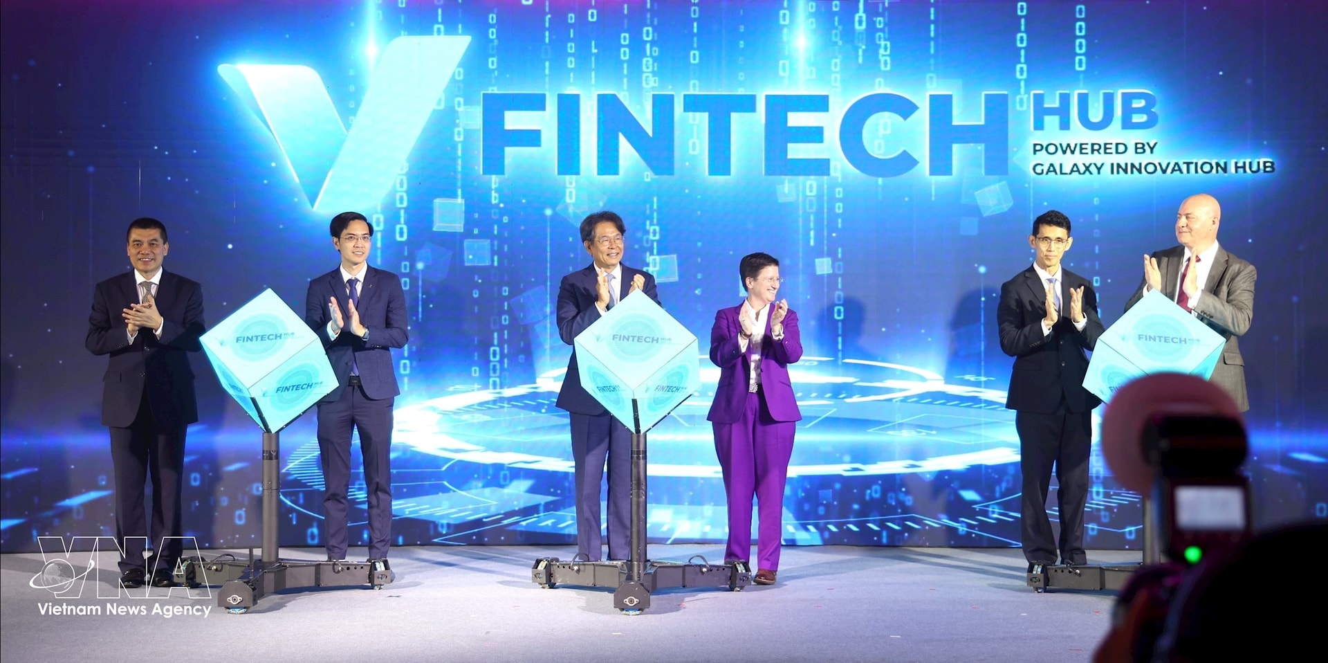 vnanet-fintech-hub.jpg