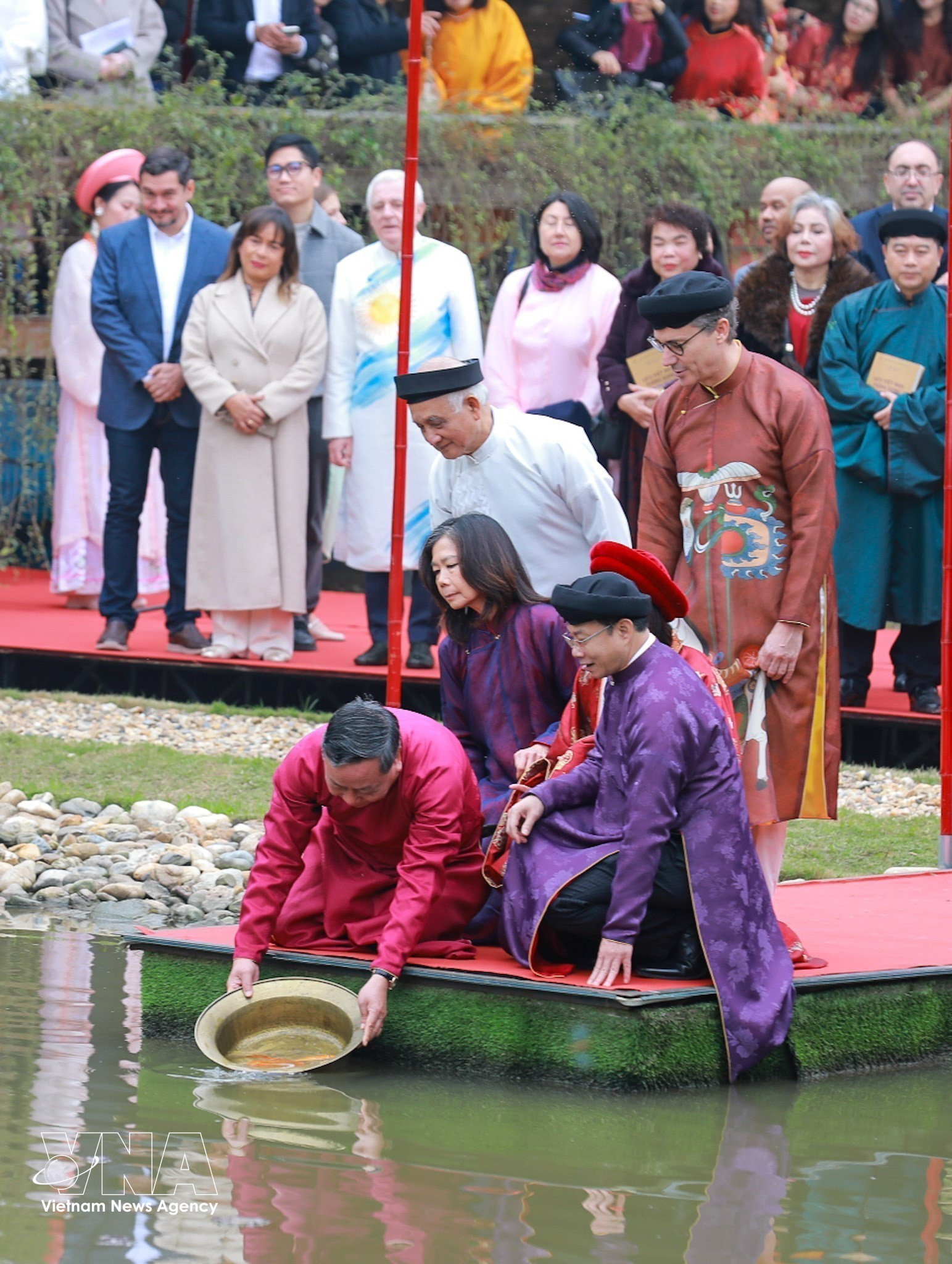potal-tai-hien-cac-nghi-le-tong-cuu-nghinh-tan-tai-hoang-thanh-thang-long-8584398.jpg