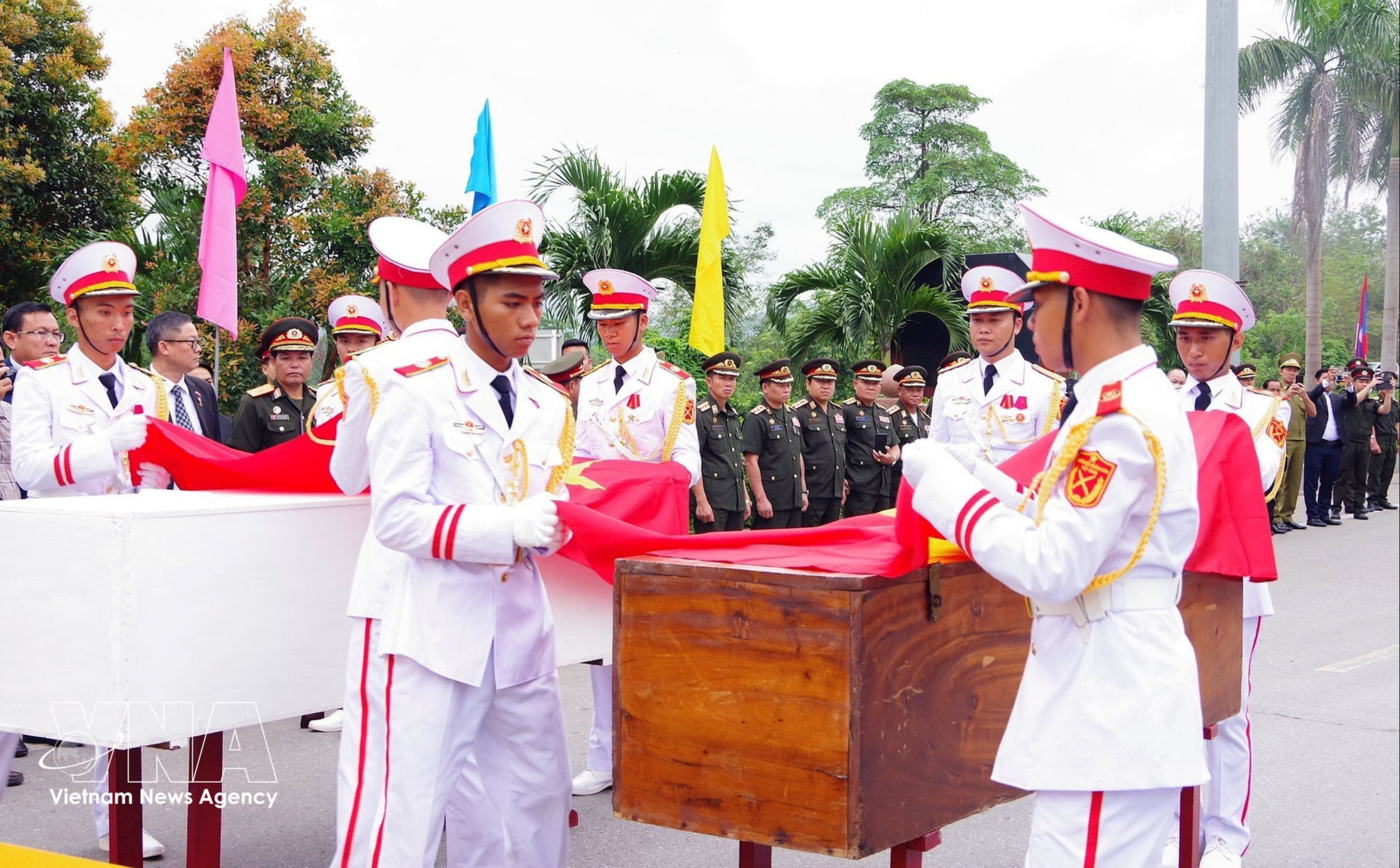 lao-1.jpg