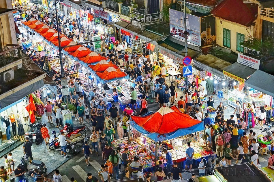 vna_potal_ha_noi_va_tp_ho_chi_minh_vao_top_100_thanh_pho_hap_dan_nhat_the_gioi_de_kham_pha_bang_di_bo_8734869.jpg