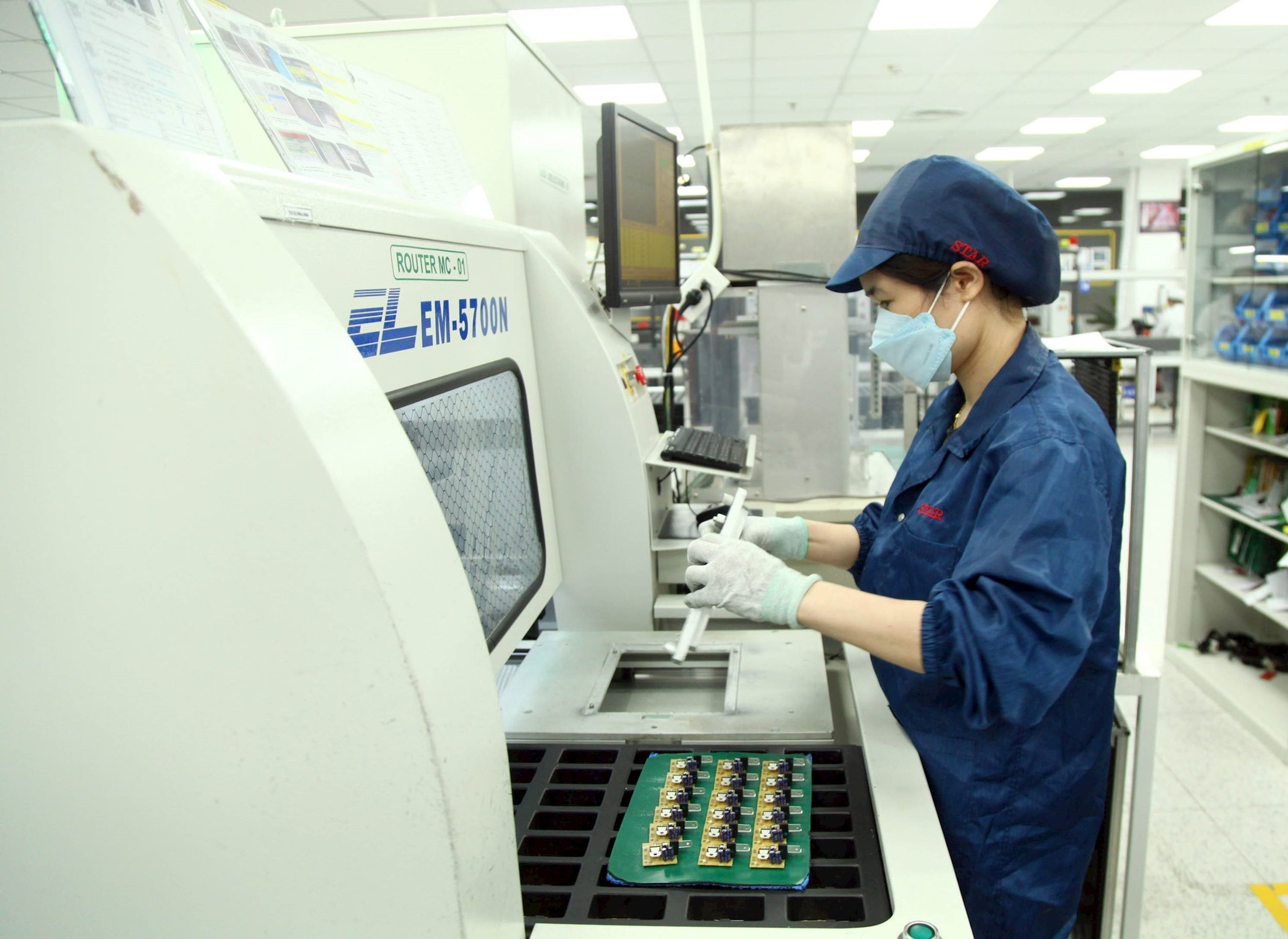 Sản xuất linh kiện điện tử tại Công ty Star Engineers Việt Nam, Khu công nghiệp Bình Xuyên I (Phú Thọ)