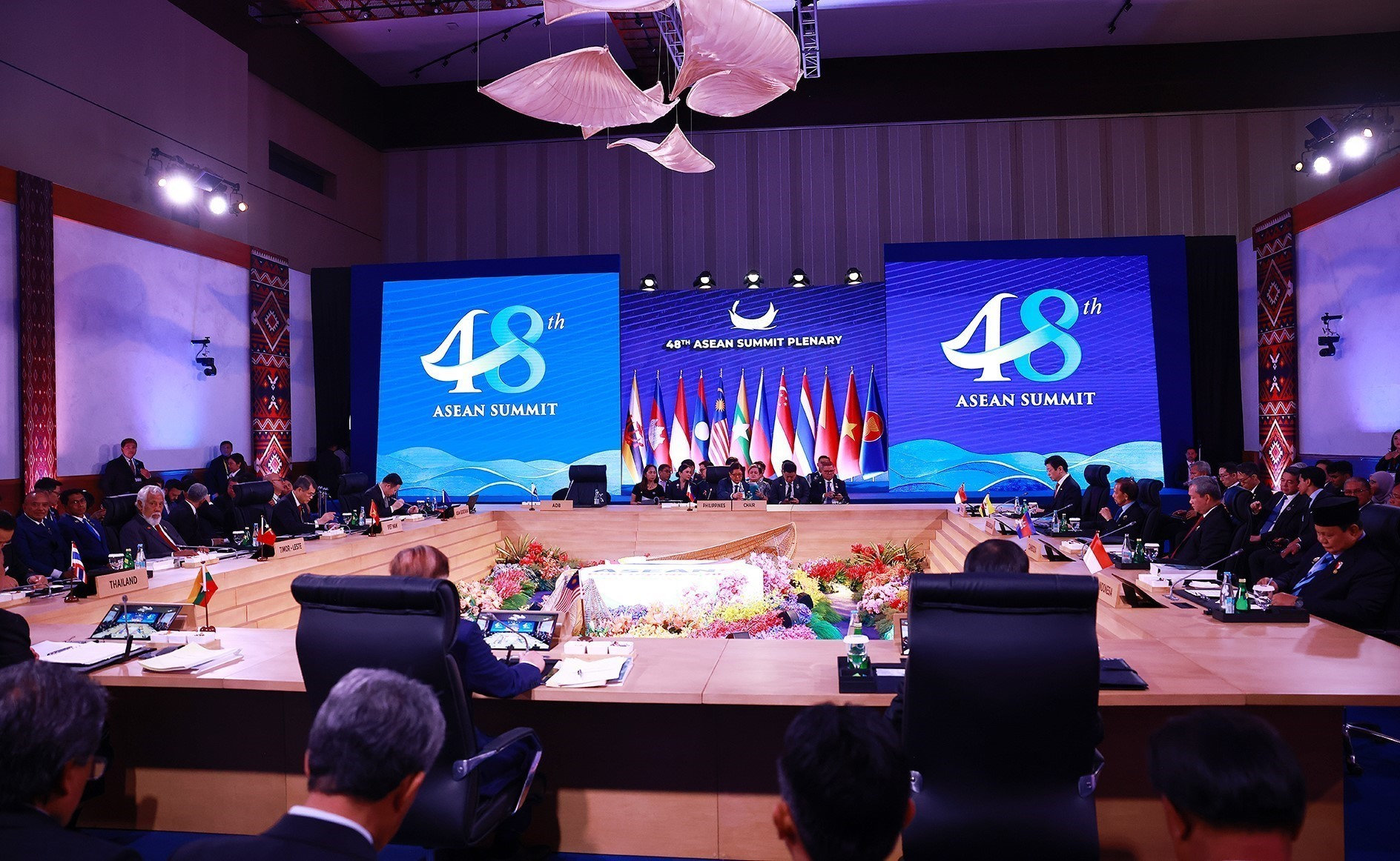 Phiên Toàn thể Hội nghị Cấp cao ASEAN lần thứ 48.