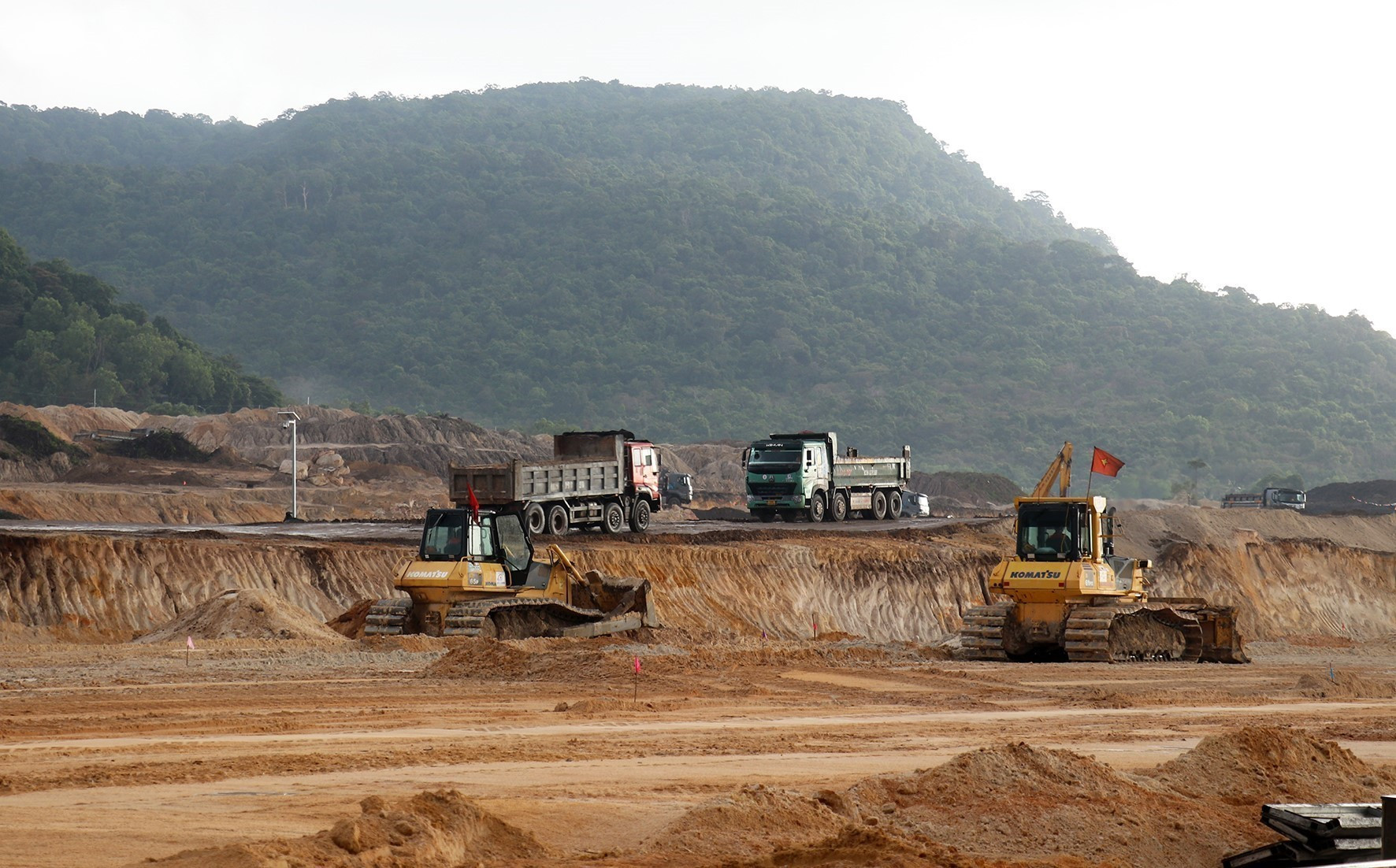 Dự án Cảng hàng không quốc tế Phú Quốc đang đẩy nhanh tiến độ thi công. 1