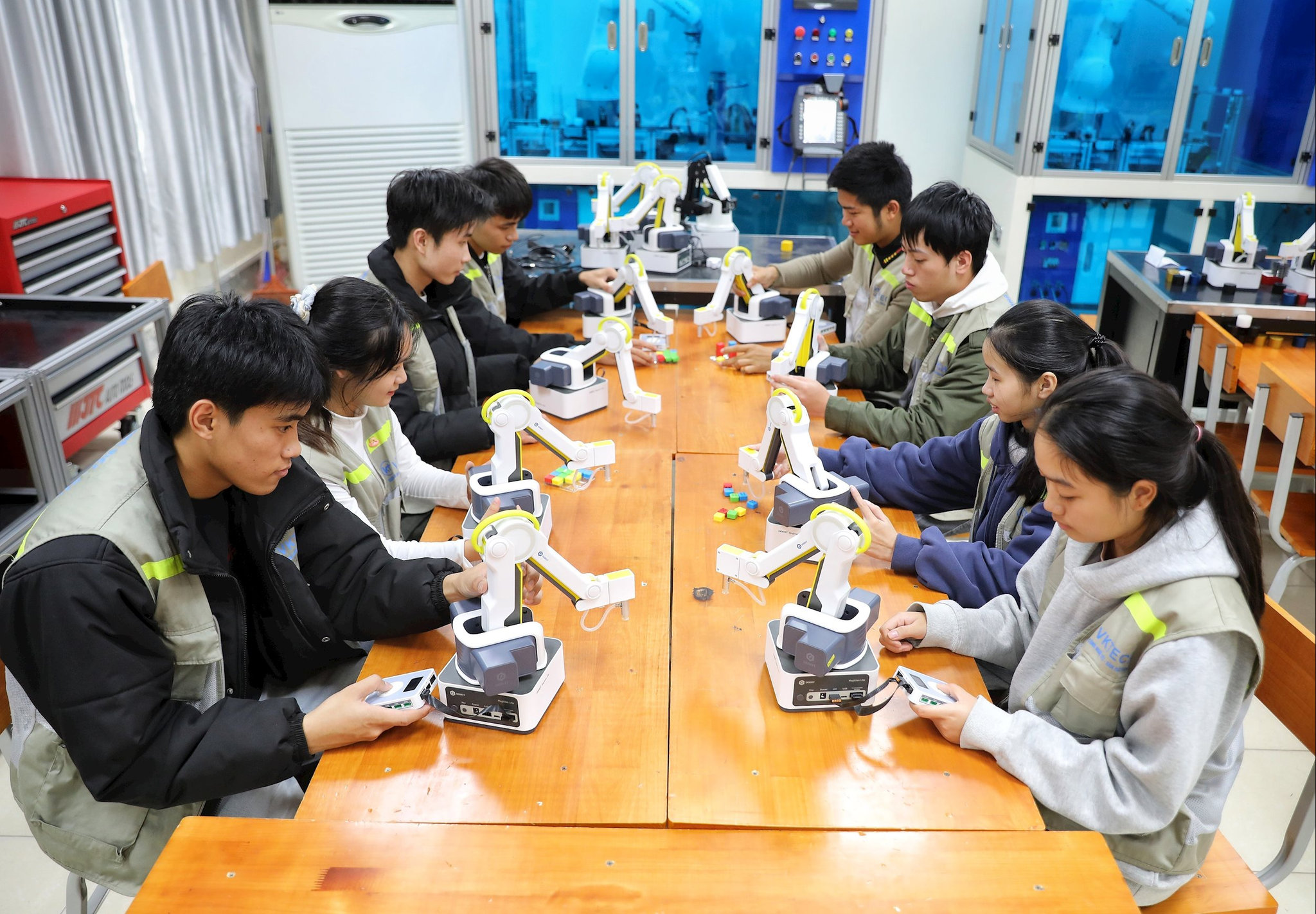 vna_potal_tang_cuong_lien_ket_hop_tac_dao_tao_nhan_luc_nganh_ban_dan_8515444.jpeg