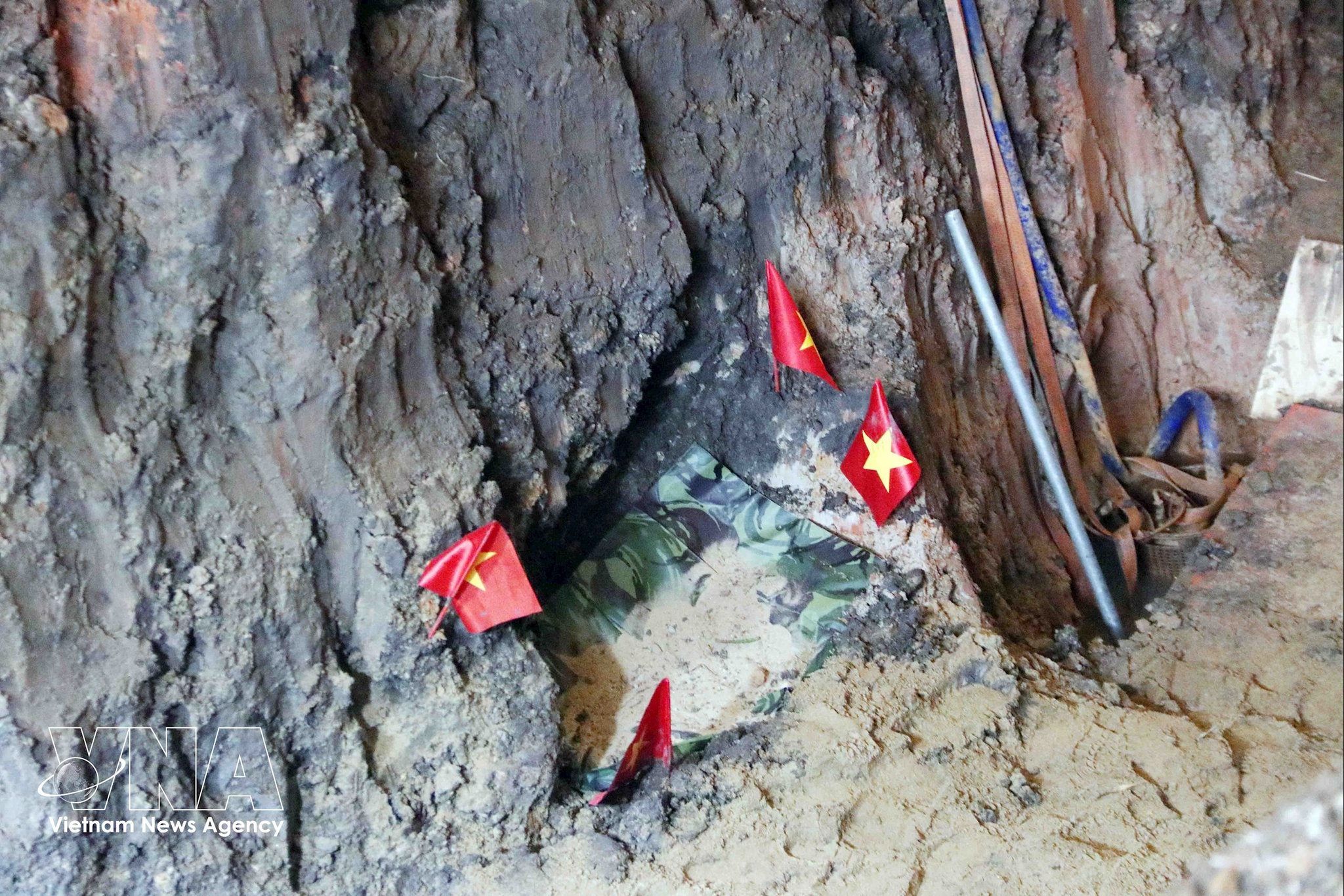 potal-chien-dich-500-ngay-dem-hanh-trinh-tim-kiem-quy-tap-nhung-liet-si-tai-cong-vien-le-thi-rieng-8869729.jpg