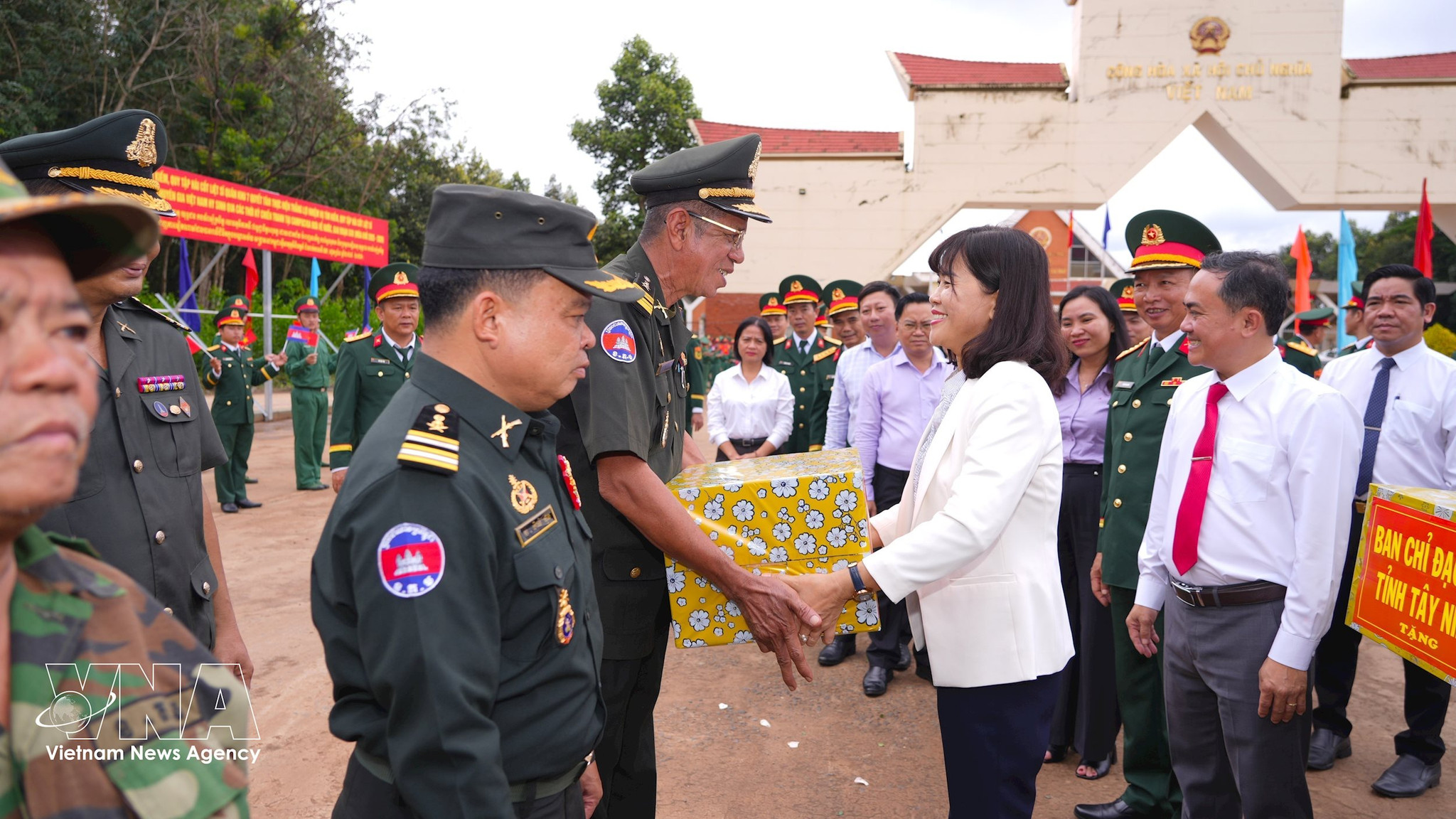 potal-xuat-quan-tim-kiem-hai-cot-liet-sy-tai-campuchia-mua-kho-2025-2026-8390209.jpg