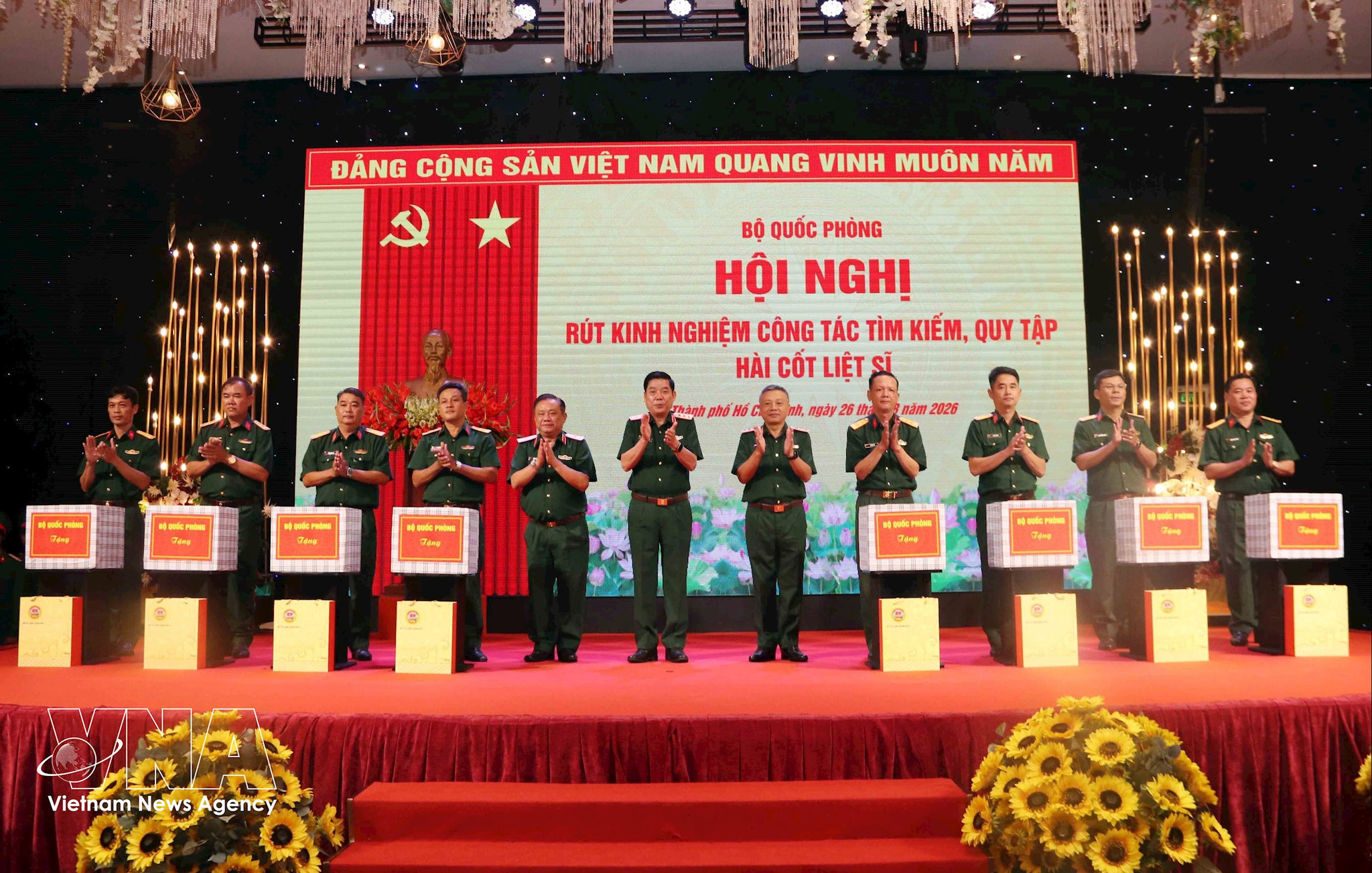 potal-bo-quoc-phong-rut-kinh-nghiem-cong-tac-tim-kiem-quy-tap-hai-cot-liet-si-8984429.jpg