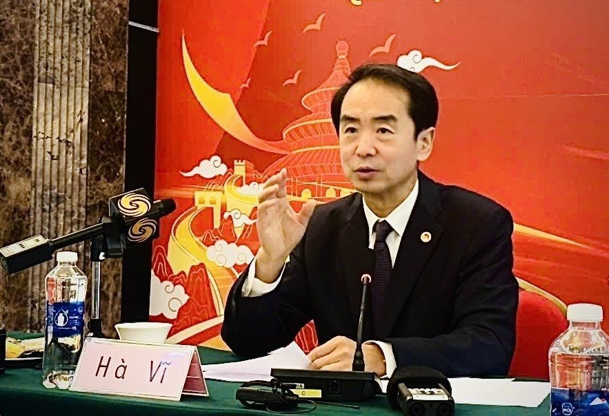 vna_potal_dai_su_quan_trung_quoc_tai_viet_nam_gap_mat_bao_chi_8502250.jpg