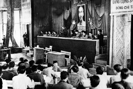 93 năm Ngày thành lập Đảng: Đảng ta đó - hân hoan một niềm tin!