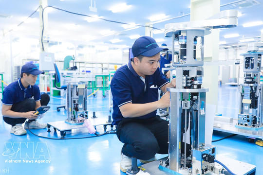 Vietnam prepara recursos humanos para la era cuántica